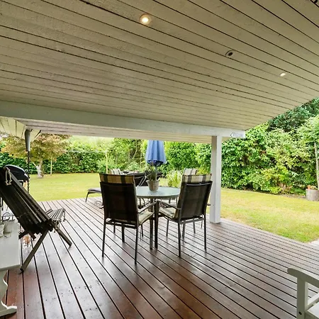 4 Bedroom Awesome In Σπίτι διακοπών